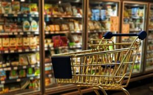 مالیات ۱۰ درصدی بر کالاهای اساسی